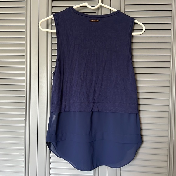 Michael Kohrs : Blue Tank - Small - Picture 4 of 11